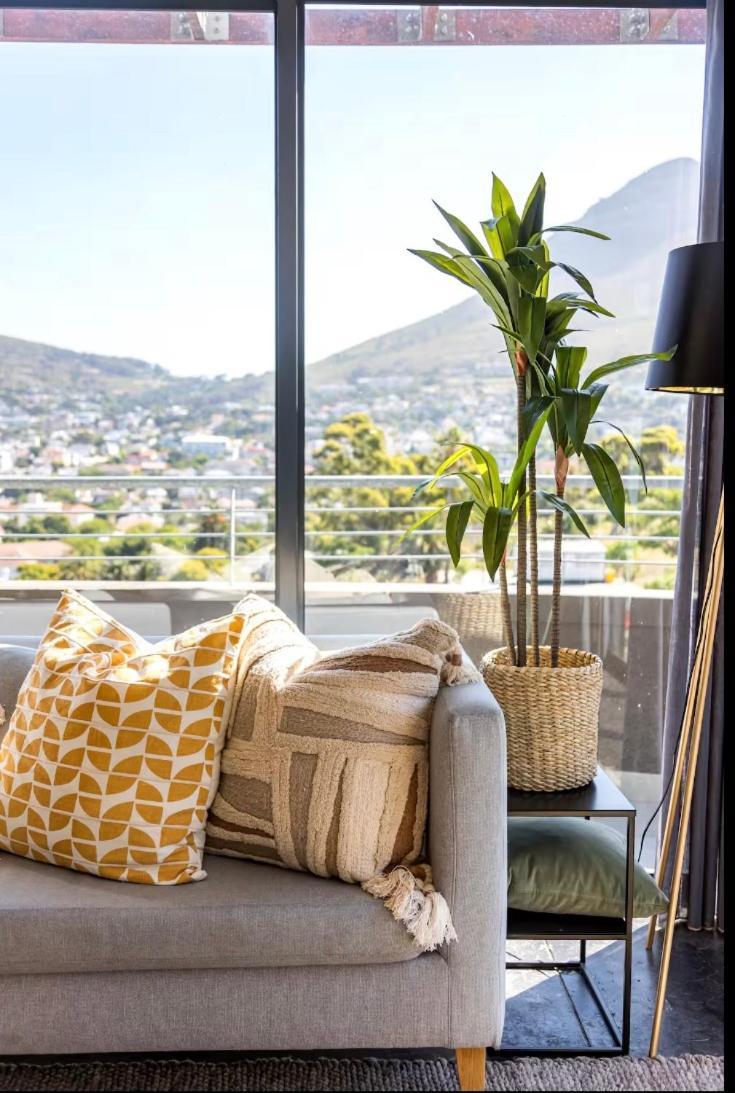 Great Views, 2 Bedroom In The Centre Of Cape Town, Bo Kaap Holiday home Cape Town